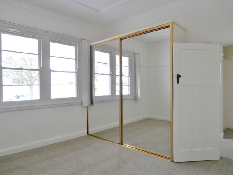 125 Peel Street, Bathurst NSW 2795