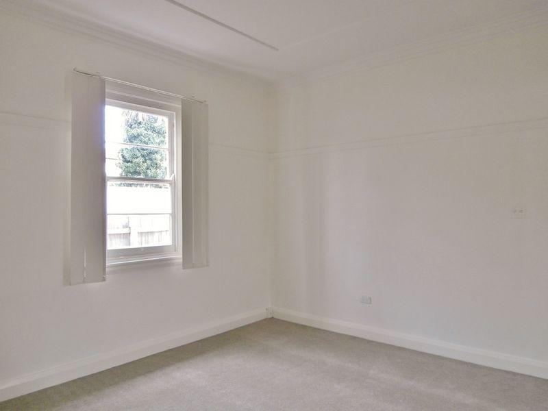 125 Peel Street, Bathurst NSW 2795