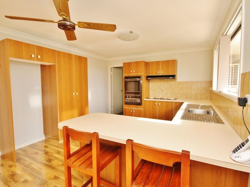 52 Antill Close, Windradyne NSW 2795