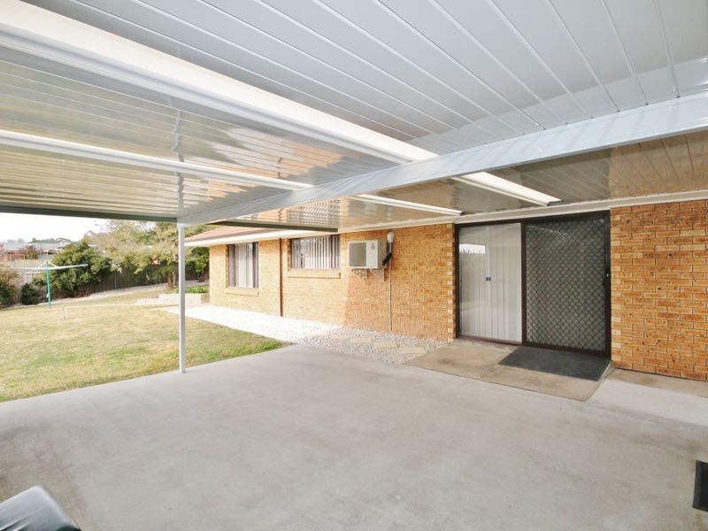 52 Antill Close, Windradyne NSW 2795