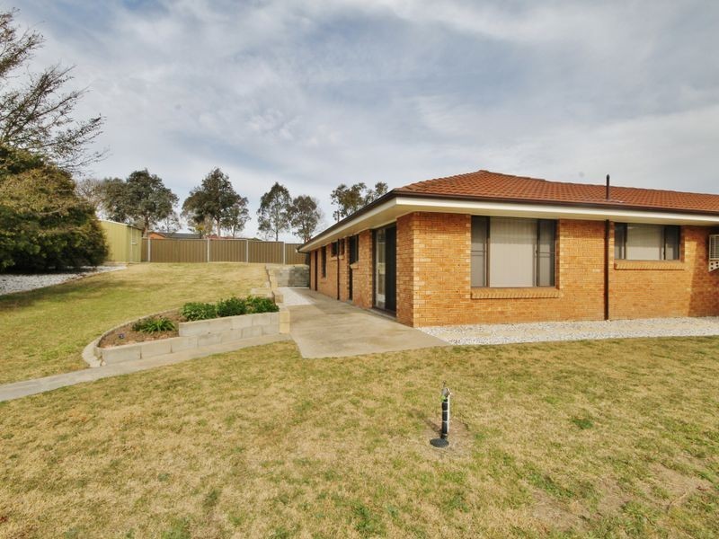 52 Antill Close, Windradyne NSW 2795