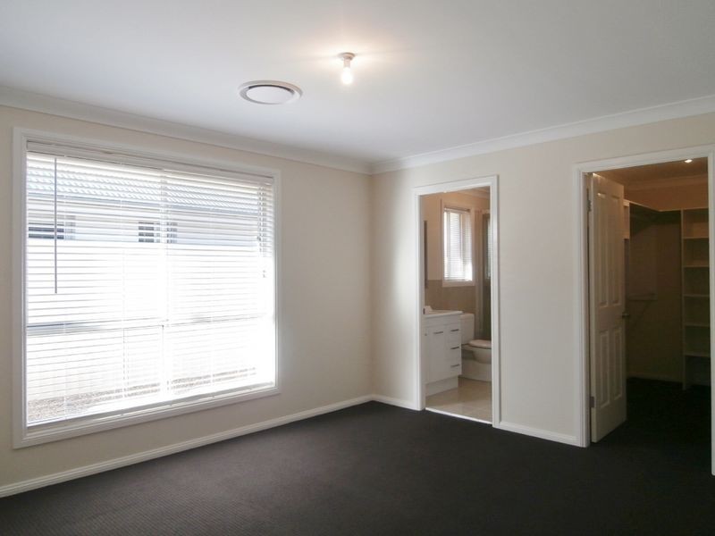 21 Tandora Street, Bathurst NSW 2795