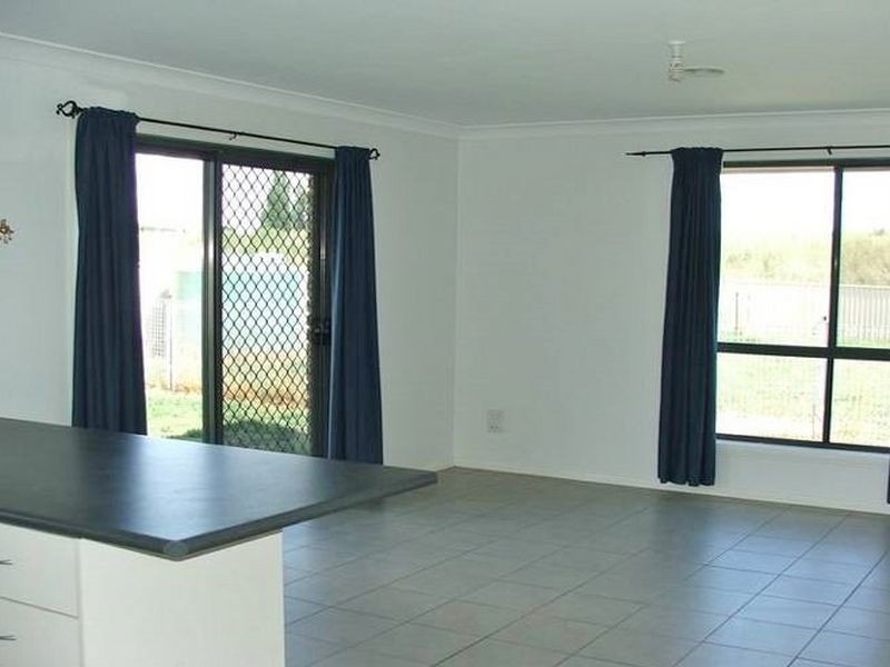 34 Sundown Drive, Bathurst NSW 2795