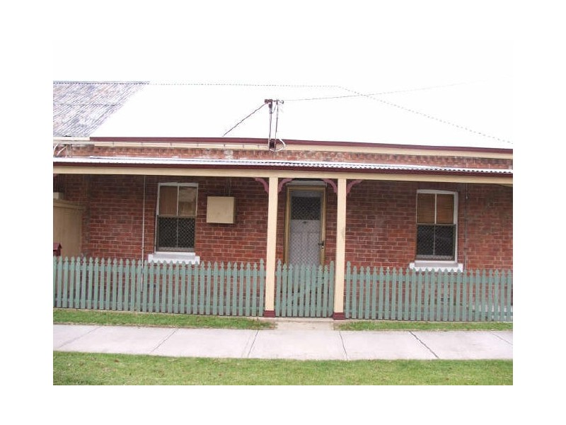 48 Esrom Street, Bathurst NSW 2795