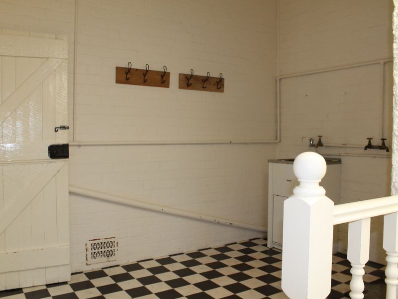 259 Russell Street, Bathurst NSW 2795