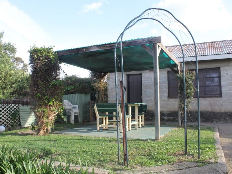 84 Russell Street, Bathurst NSW 2795