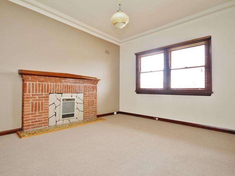 7 Torch Street, South Bathurst NSW 2795