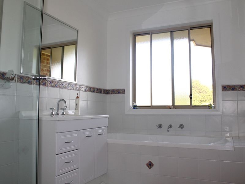 205 Peregrine Road, The Rocks NSW 2795