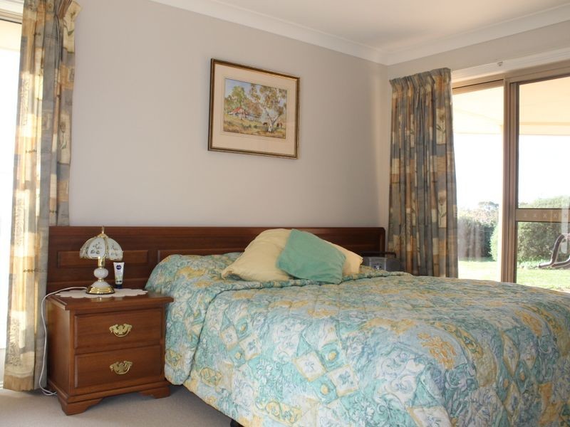 205 Peregrine Road, The Rocks NSW 2795