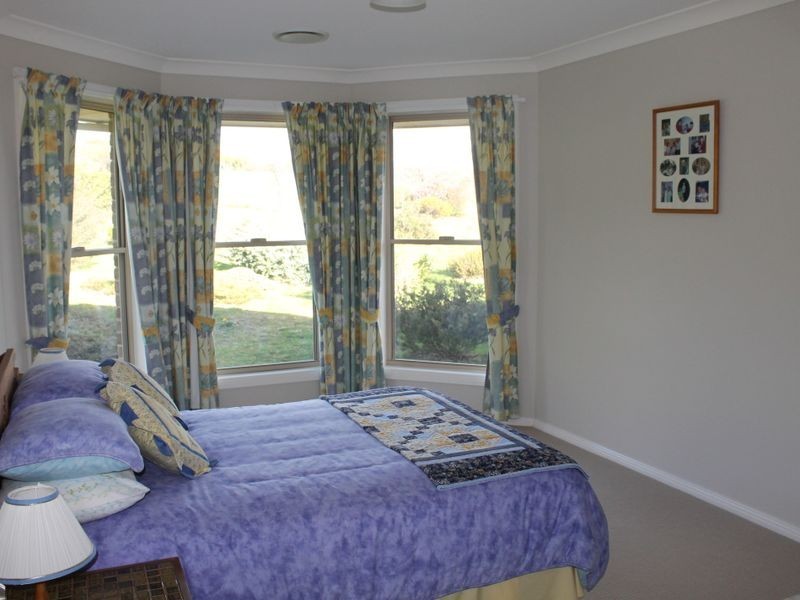 205 Peregrine Road, The Rocks NSW 2795