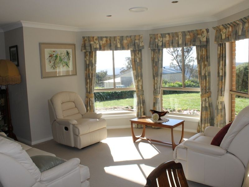 205 Peregrine Road, The Rocks NSW 2795