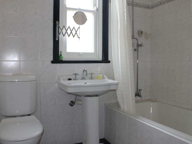 38 Lambert Street, Bathurst NSW 2795