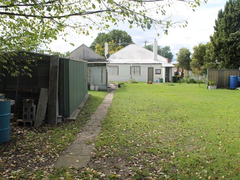 38 Lambert Street, Bathurst NSW 2795
