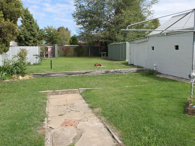 38 Lambert Street, Bathurst NSW 2795