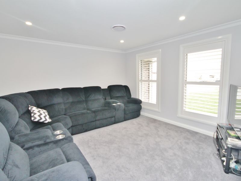 10 Keane Drive, Kelso NSW 2795