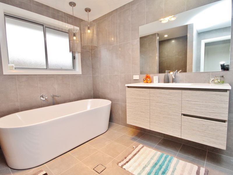 10 Keane Drive, Kelso NSW 2795