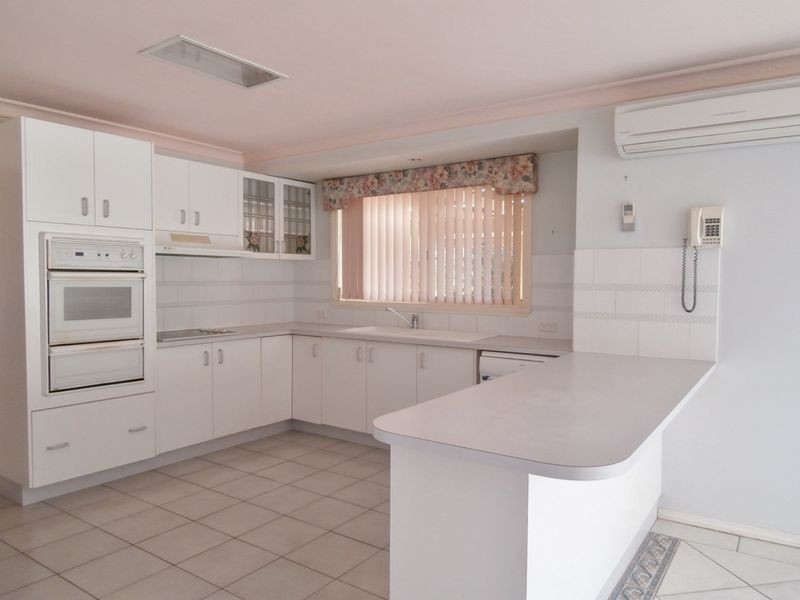 14 Darcy Place, Bathurst NSW 2795