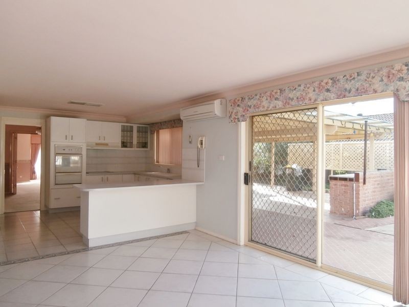 14 Darcy Place, Bathurst NSW 2795