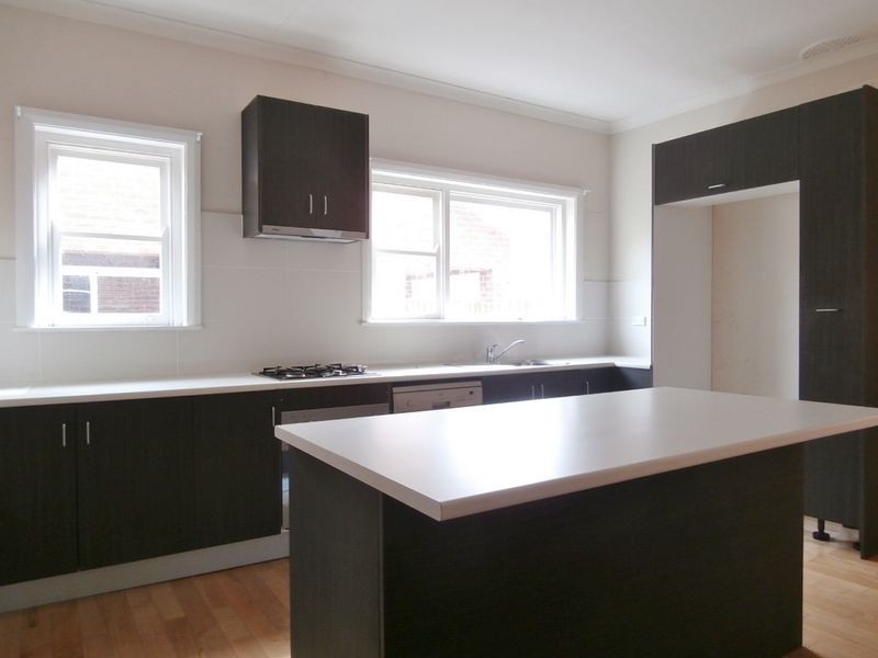 143 William Street, Bathurst NSW 2795