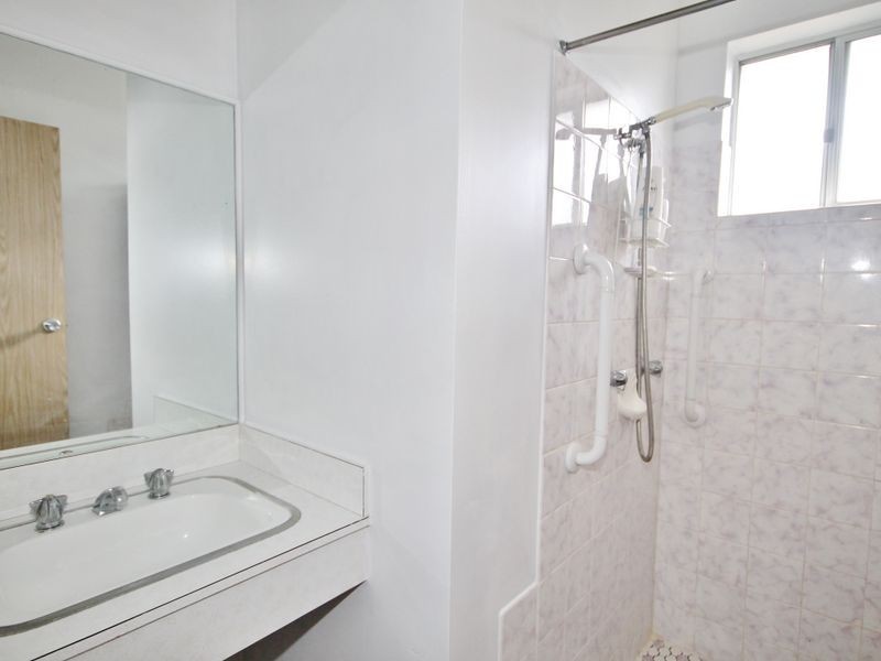 4 Miriyan Drive, Kelso NSW 2795