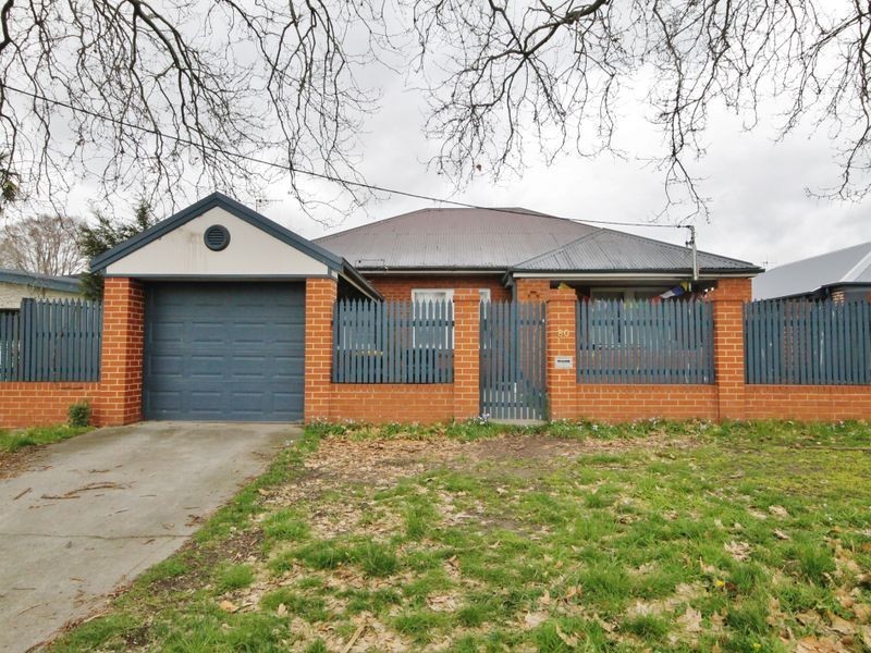 80 Havannah Street, Bathurst NSW 2795