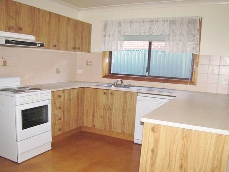 2/112 Piper Street, Bathurst NSW 2795