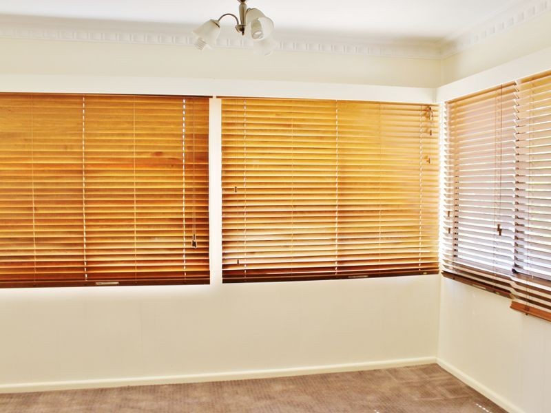 32 Esrom Street, West Bathurst NSW 2795
