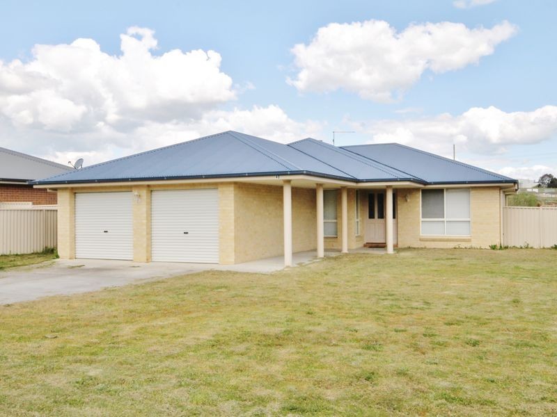 40 Sundown Drive, Kelso NSW 2795