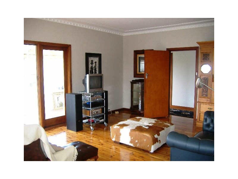 31 Minnamurra Street, Kiama NSW 2533