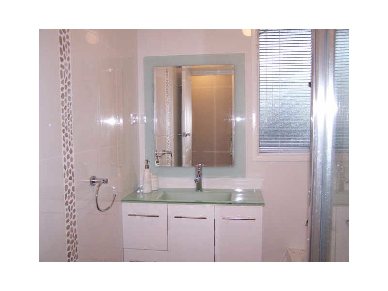 24 Waratah Avenue, Albion Park Rail NSW 2527