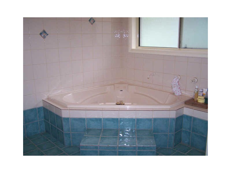 51 North Kiama Drive, Kiama Downs NSW 2533