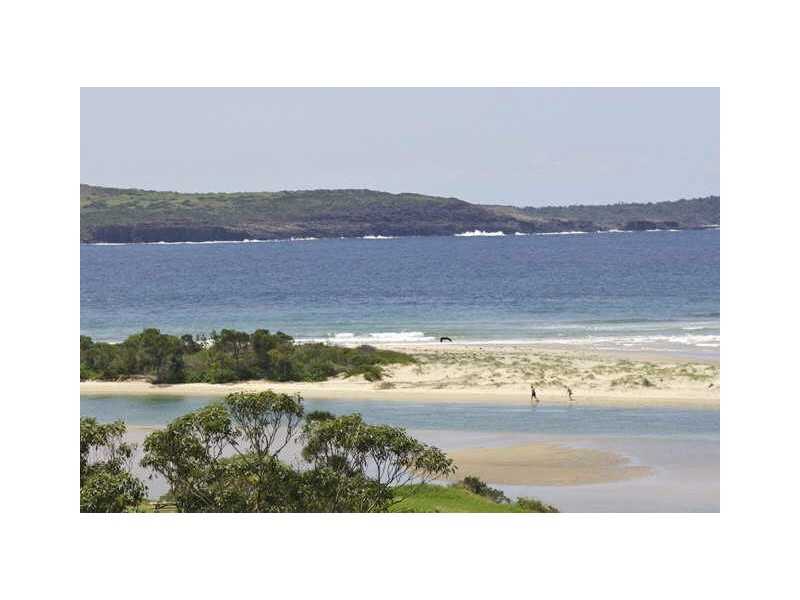 172 Charles Avenue, Minnamurra NSW 2533