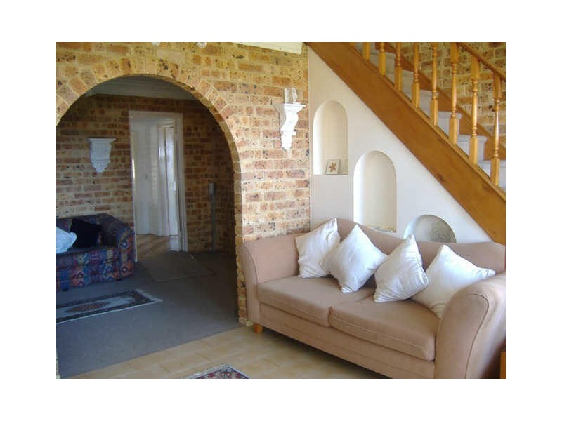 33 Eureka Avenue, Kiama Downs NSW 2533