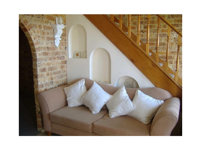 33 Eureka Avenue, Kiama Downs NSW 2533