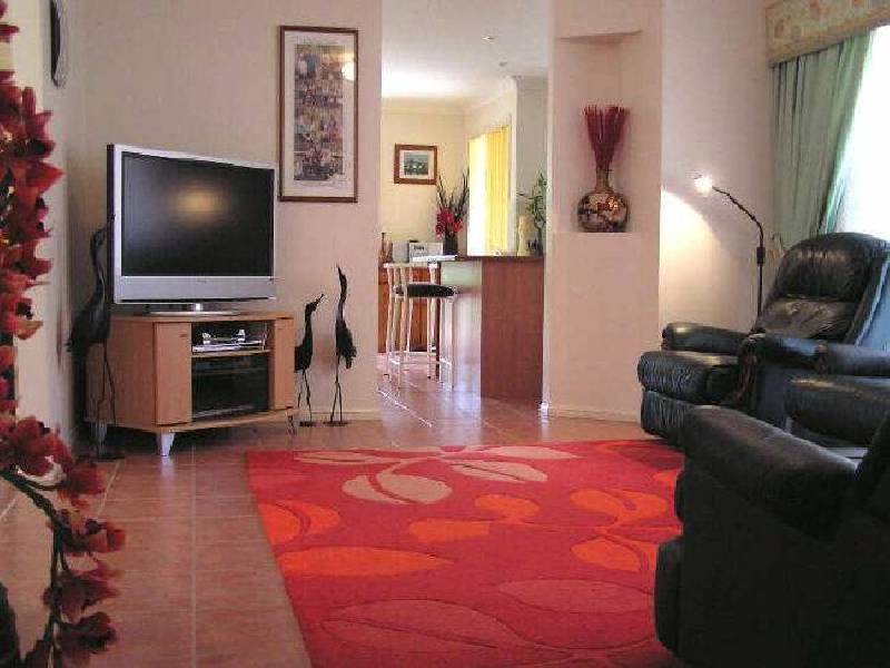 2 Poznik Close, Bracken Ridge QLD 4017