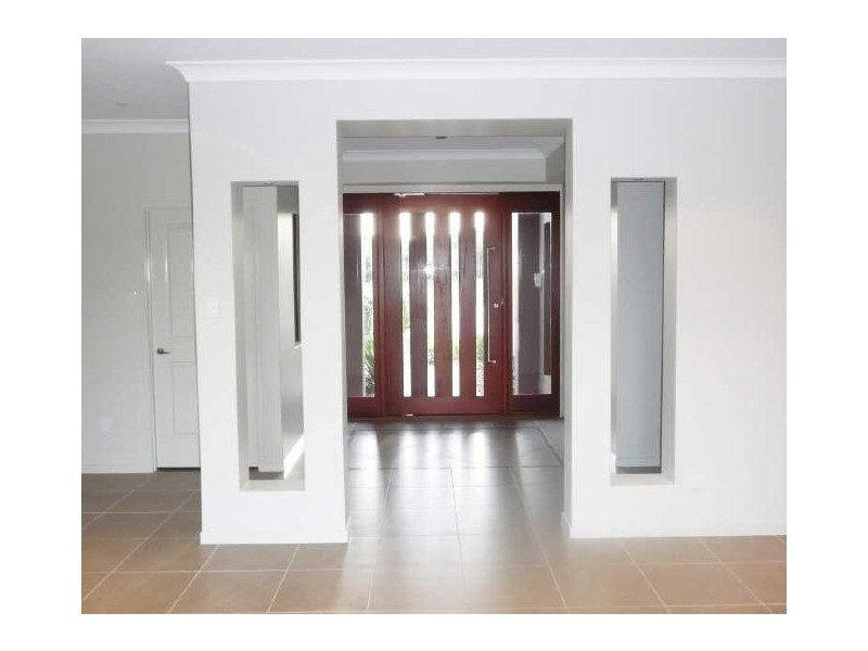 North Lakes QLD 4509