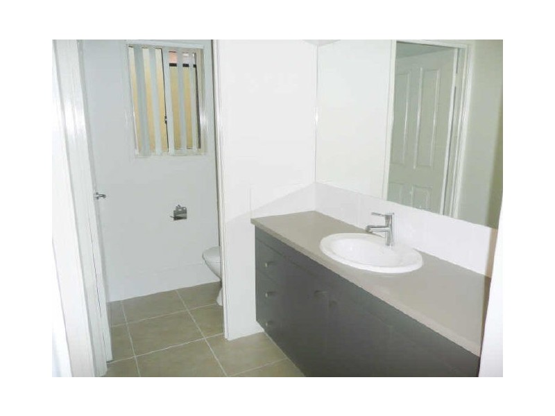 North Lakes QLD 4509