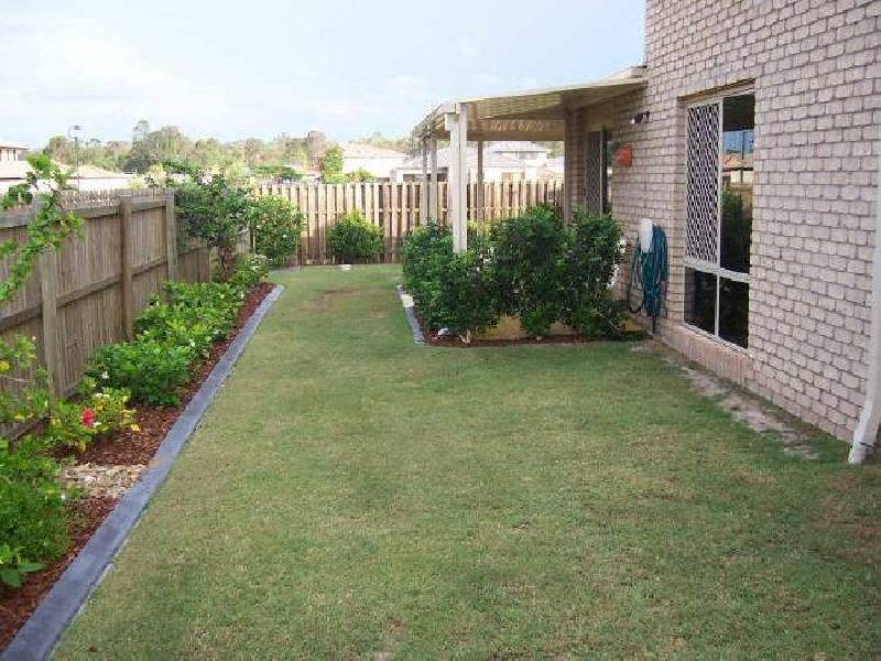 2 Sugargum Place, Bracken Ridge QLD 4017