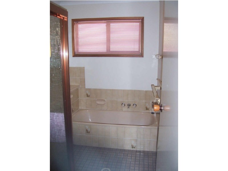 11 Appledore Street, Bracken Ridge QLD 4017