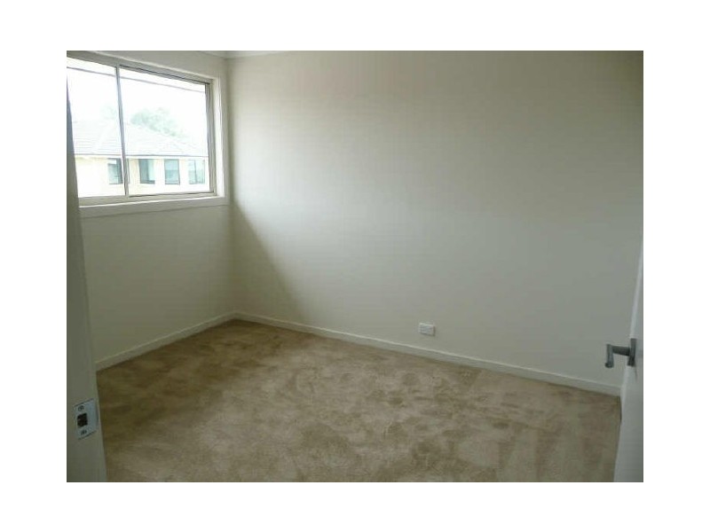 8 Somerset Drive, Carseldine QLD 4034