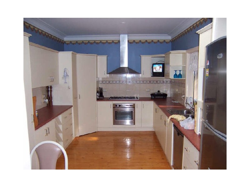 233 Deakin Avenue, Mildura VIC 3500