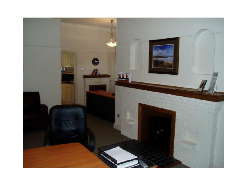 252 Deakin Avenue, Mildura VIC 3500