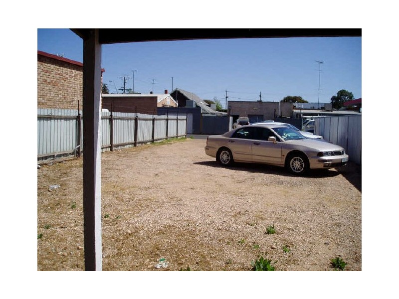 119 Langtree Avenue, Mildura VIC 3500