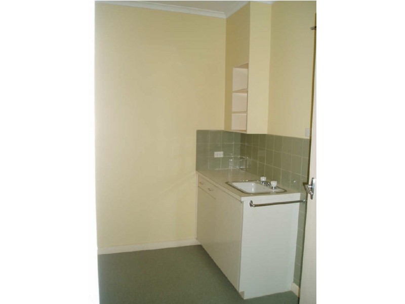 195 Deakin Avenue, Mildura VIC 3500