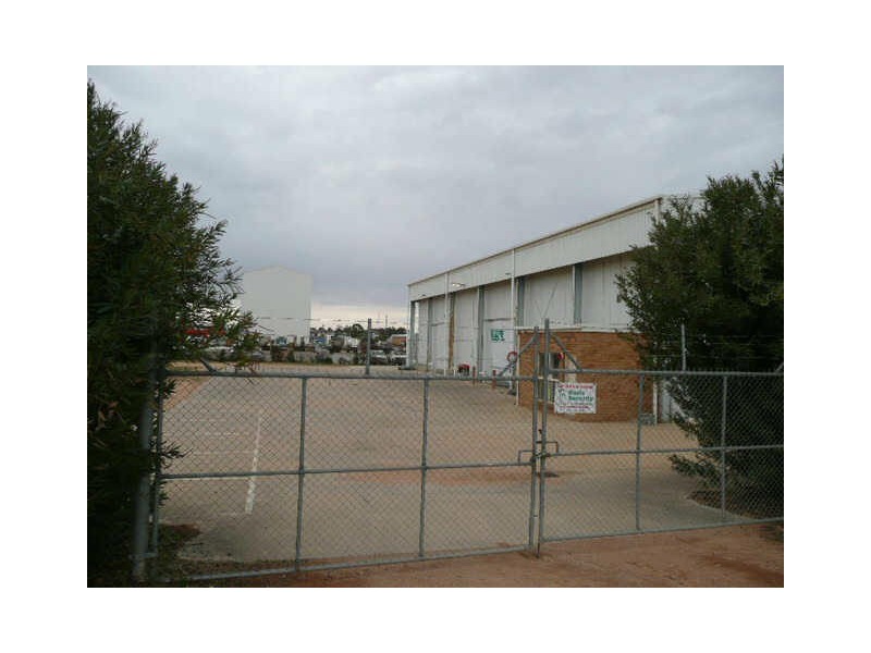 Coolstores/1091 Benetook Avenue, Mildura VIC 3500