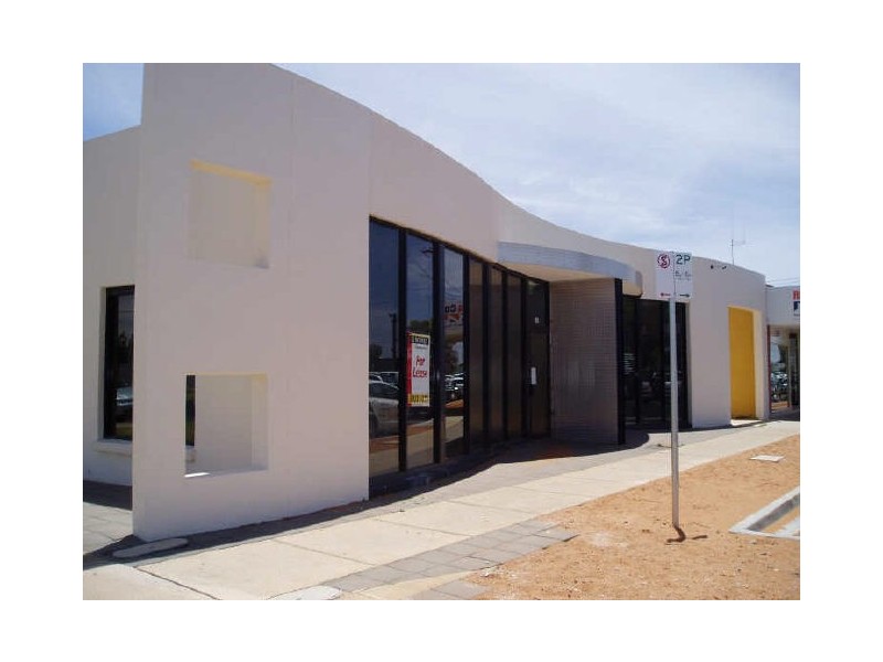 83 Pine Avenue, Mildura VIC 3500