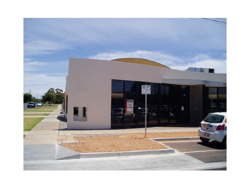 83 Pine Avenue, Mildura VIC 3500