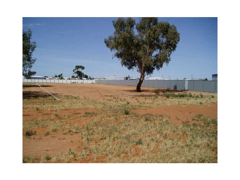 Cureton Avenue, Mildura VIC 3500