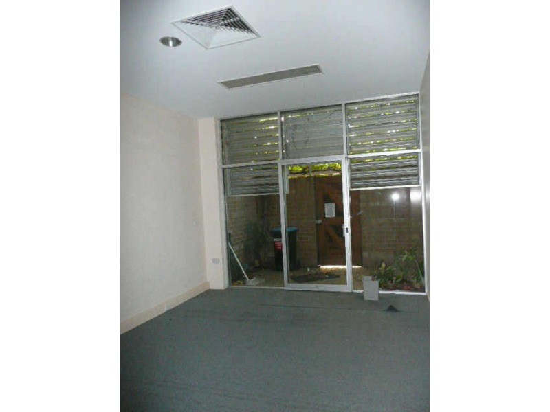 Rear Section/101 Deakin Avenue, Mildura VIC 3500