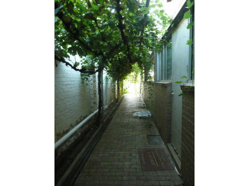 Rear Section/101 Deakin Avenue, Mildura VIC 3500